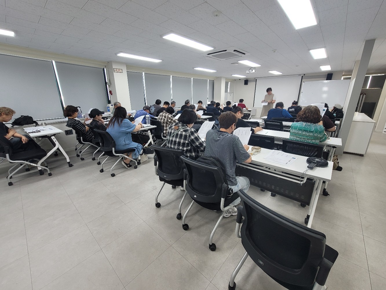 내일근로9월월례회의1.jpg