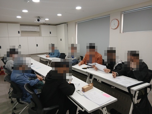 GS25관악보라매 10월 회의사진.jpg