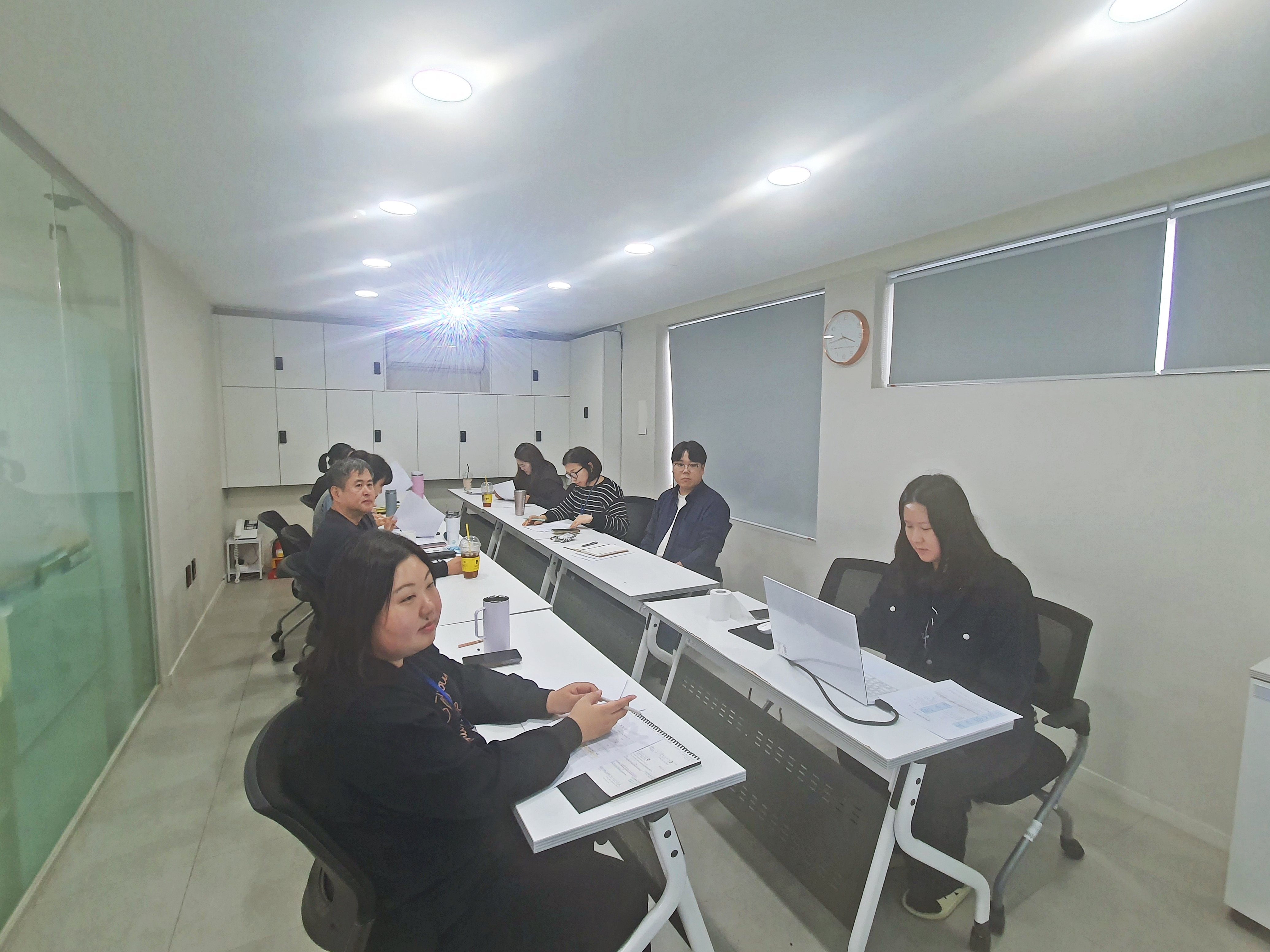 내부사례회의 -2026.10.26 (1).jpg